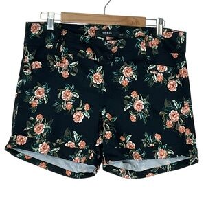 TORRID sz 12 Floral Cuffed Shorts Pockets Black Peach